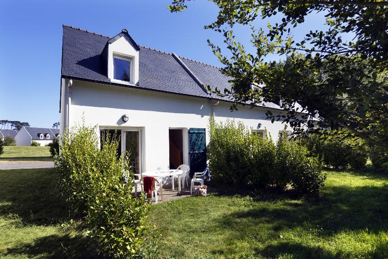 Residence Nemea Les Roches サン・ポル・ド・レオン エクステリア 写真